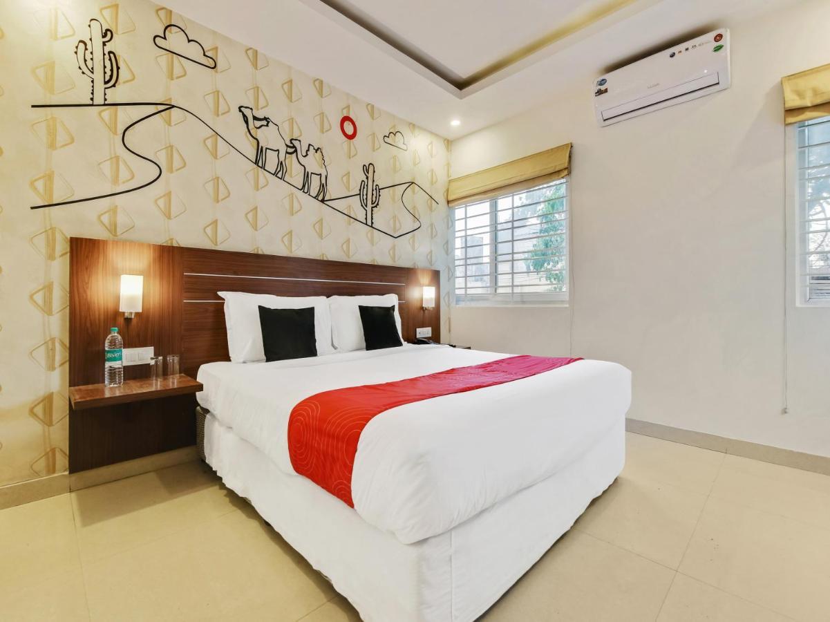 The Grand Continent Hotel Bangalore Exterior photo